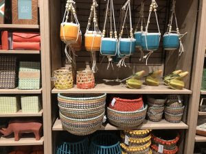 We're hosting our second annual tiffany style lamp coloring contest! This Affordable Home Decor Store In Dubai Has It All Dubai Confidential