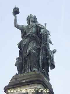 Germania seit der antike gilt die germania als symbol für die germanischen völker. Das Niederwalddenkmal Der Romantische Rhein Reisefuhrer Touristinformation Hotels Restaurants