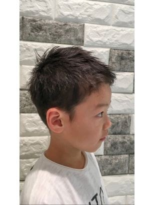 ベリー ショート 子供 髪型 男の子 ツーブロック 短め の最高のコレクション 人気 髪型