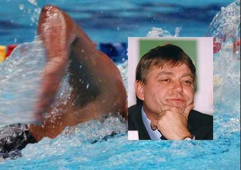 His last match was a friendly between italy and. Puhl Sandor Beleszedult A Medencebe Napi Borzaszto Szovicc