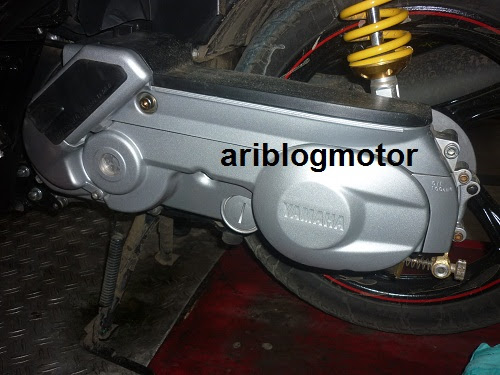  Modifikasi  Motor Mio Smile Warna  Putih  Residence o