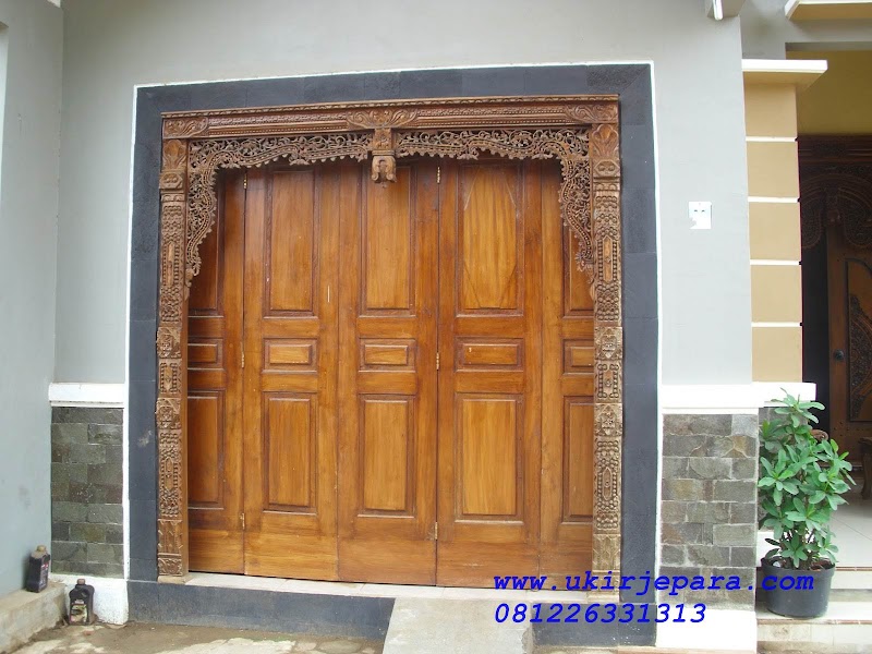 45+ Pintu Garasi Ukir, Motif Terbaru!