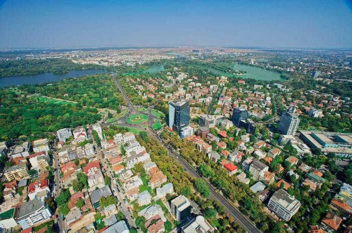 Puteti vedea piata charles de gaulle pe harta rutiera a bucurestiului. Charles De Gaulle Square Bucharest