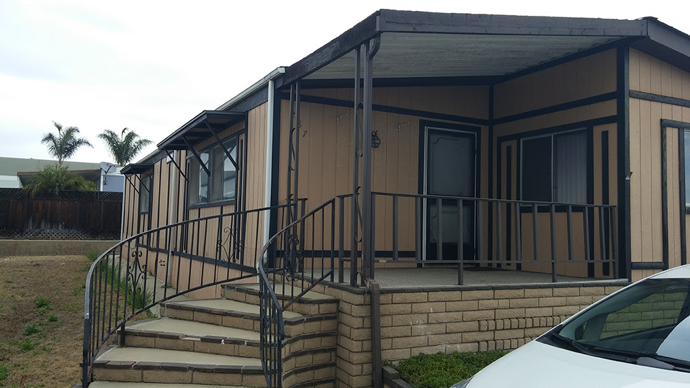 Get 14 mobile home exterior makeover ideas to give your home a fresh new look! 10 Mobile Home Makeovers That Will Inspire Your Remodel Pictures Mobile Home Parts Store Latest News Mobile Home Parts Store Latest News