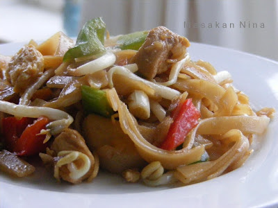 Masakan Nina: Mie Goreng Hongkong