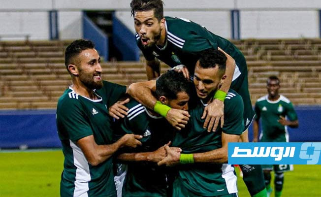 مداخلة حسام حسن لاعب أهلي طرابلس. Ø­Ø³Ø§Ù… Ø­Ø³Ù† ÙŠÙ‚ÙˆØ¯ Ø§Ù„Ø£Ù‡Ù„ÙŠ Ø·Ø±Ø§Ø¨Ù„Ø³ Ù„ØªØ®Ø·ÙŠ Ø¹Ù‚Ø¨Ø© Ø§Ù„Ø£ÙˆÙ„Ù…Ø¨ÙŠ ÙÙŠ Ø§Ù„Ø¯ÙˆØ±ÙŠ Ø§Ù„Ù…Ù…ØªØ§Ø²