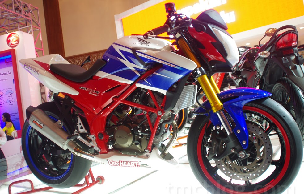 Modifikasi Cb150r Biru Putih - Residence c