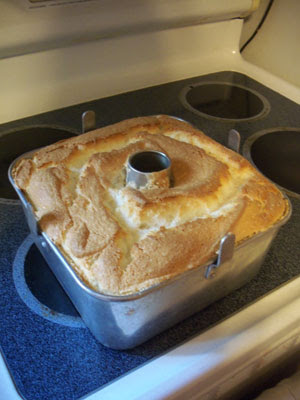 1 dozen eggs reserve your egg whites and when you're done making this pound cake, bake an angel food cake! Recipes That Use Eggs Jo S Country Junction