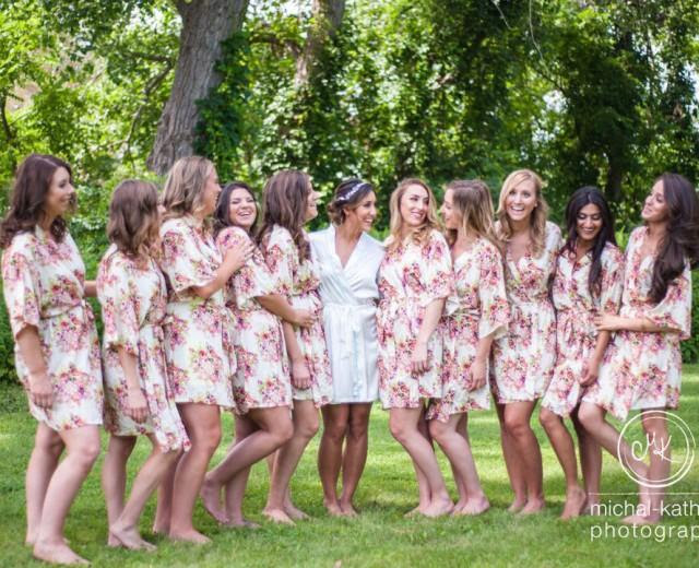 Check out our top picks here. Bridesmaid Gift For Bridesmaid Robes Bridal Shower Gift Bridal Robe Mother Of The Bride Gift Wedding Gift Flower Girl Gift Wedding Robe 2580011 Weddbook