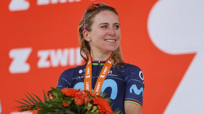 VIDEO. Tour de France femmes 2022 : "Il y a eu des hauts et des bas incroyables", savoure Annemiek Van Vleuten après sa victoire lors de la septième étape