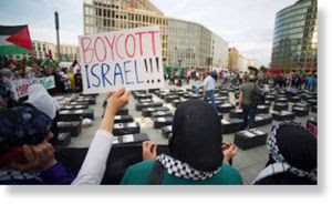 boycott_israel_sign_coffins_40.jpg