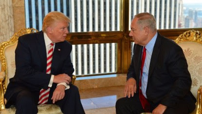 Prime Minister Benjamin Netanyahu and Republican presidential candidate Donald Trump meeting at the Trump Tower in New York, September 25, 2016. (Prime Minister's Office)