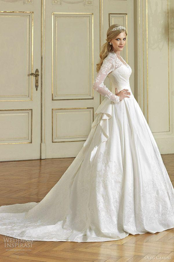 Maybe you would like to learn more about one of these? Langarm 3 4 Lange Hulse Brautkleid Inspiration 2139436 Weddbook