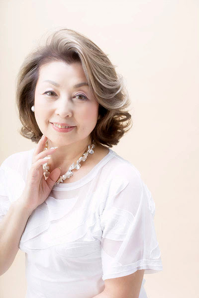 ベストオブ 白髪 髪型 似合う ヘアスタイルギャラリー