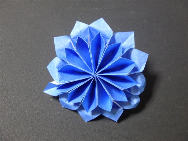 ベスト50 花 折り紙 平面 最高の花の画像