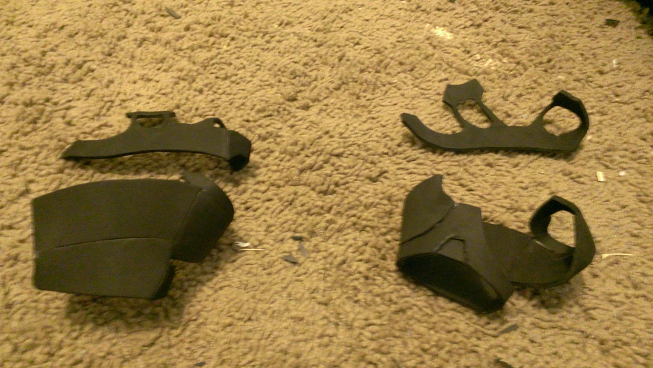 How to build avengers endgame iron man arc reactor mark 85 with cardboard. Quick N Easy Iron Man Gloves Tutorial Rpf Costume And Prop Maker Community