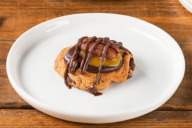 Kraft Caramel Recipes Turtles - Kraft Caramel Turtles Recipe - Kraft Caramel Turtles ... : May be needed for recipe success.