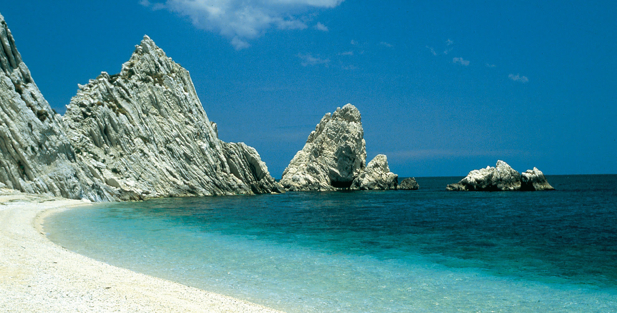 Conero riviera, where the sea and nature will surprise you. Il Portale Di Vacanze E Turismo Della Riviera Del Conero