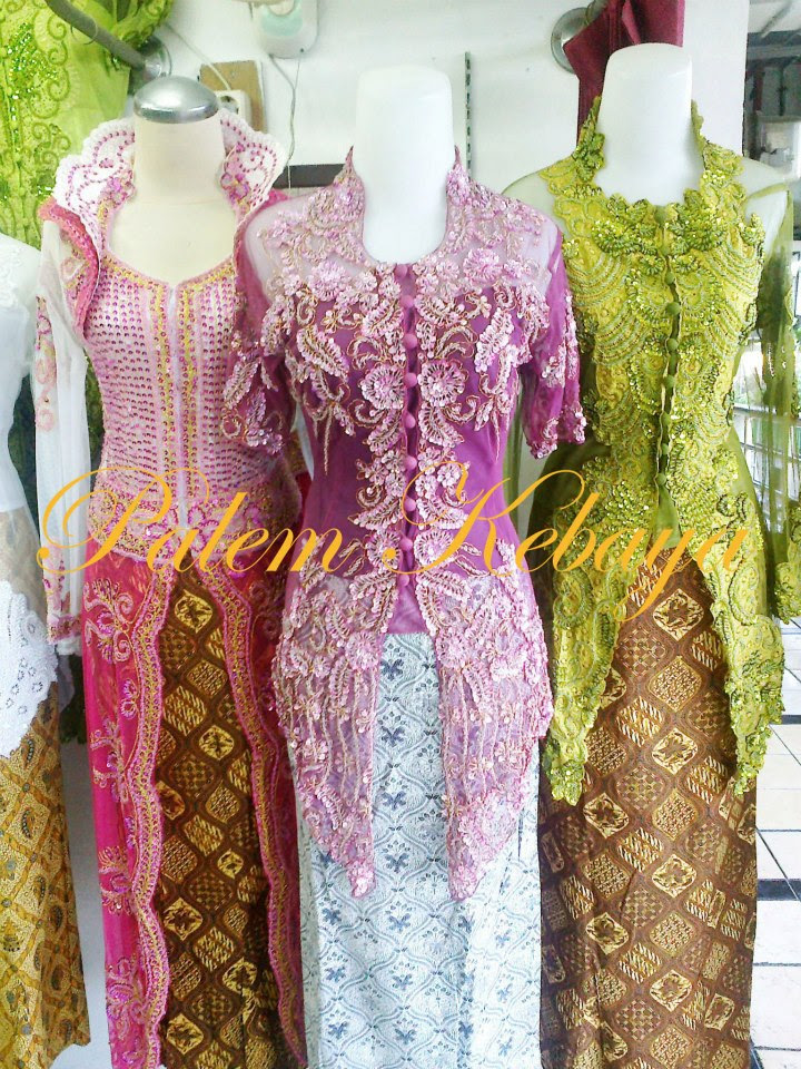 Inspirasi Terkini 25 Kebaya  Encim Modern  Lengan  Pendek 