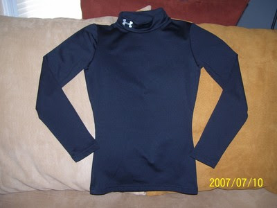 Buying Boys Black Under Armour Fitted Cold Gear Long Sleeve Shirt Size Youth S