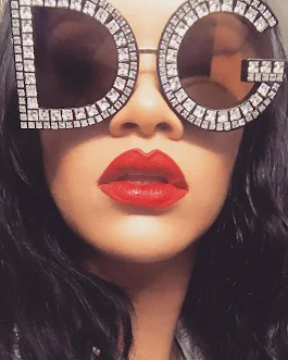 Is Rihanna trying to be a Kylie Jenner Copycat with Makeup Tutorials?