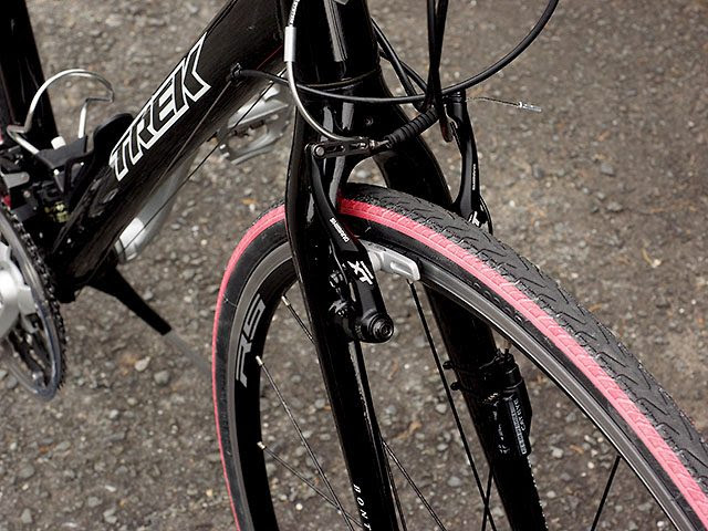 自転車 タイヤ の 歪み