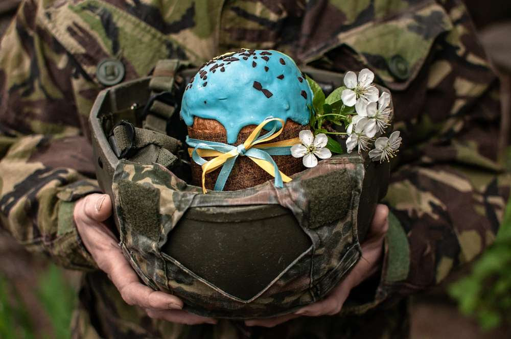 En Ukraine, la mort et la guerre hantent les célébrations de Pâques