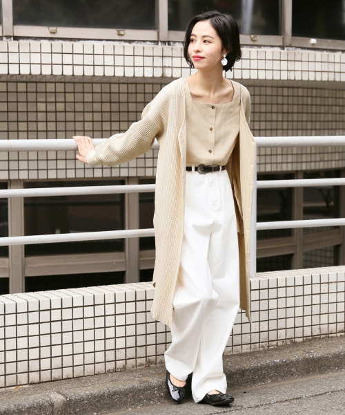 ベスト顔がでかい ファッション 女 人気のファッション画像