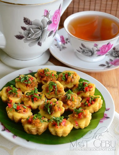 KUIH CARA BERLAUK TUNA.