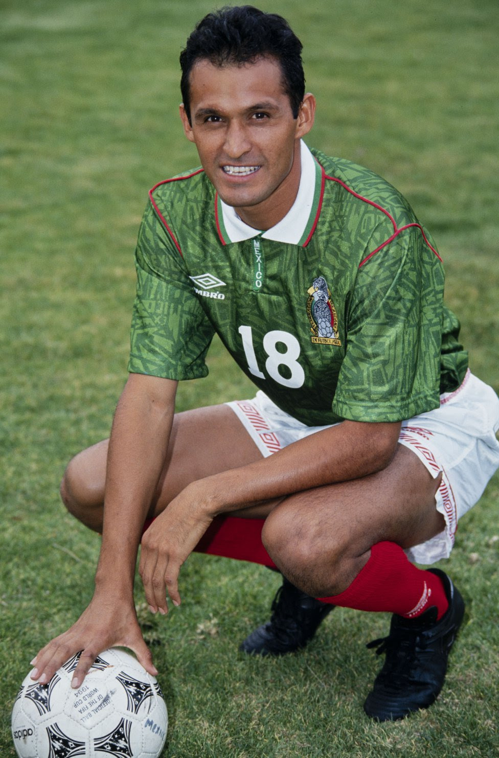 Con diez legionarios europeos, entre ellos el defensa edson álvarez, flamante campeón con el ajax de holanda, la selección mexicana de fútbol presentó este viernes una nómina para afrontar las finales de la liga de naciones de la concacaf y dos partidos amistosos ante islandia y honduras. Los Llamados Mas Polemicos A La Seleccion Nacional Mexicana As Mexico
