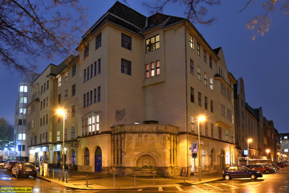 Marinehaus is a location in , 10179 berlin, germany | maps, information and comments for marinehaus on marinehaus, germany. Berlin Mitte Marinehaus Erbaut 1908 1909 Von Otto Liesheim Im Stil Der Neorenaissance Umbau Zum Kreativquartier Am Kollnischen Park Geplant Nightphotos De