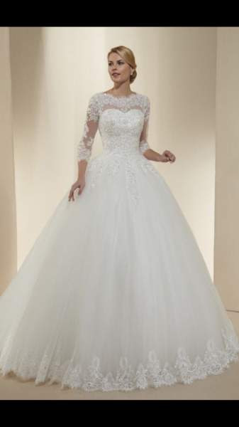 Idée De Mariage Robe De Mariee Femme Ronde Dentelle