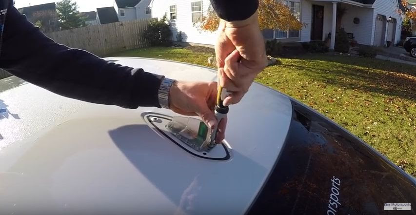 車 アンテナ 交換 手順 Kuruma