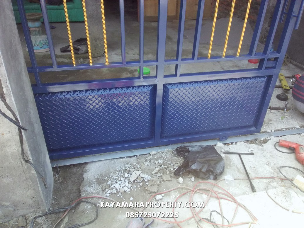 Karena letaknya di luar rumah, pagar besi merupakan elemen yang paling sering terserang karat. Pembuatan Pagar Murah Karanganyar 085725072225 Kayamara Property
