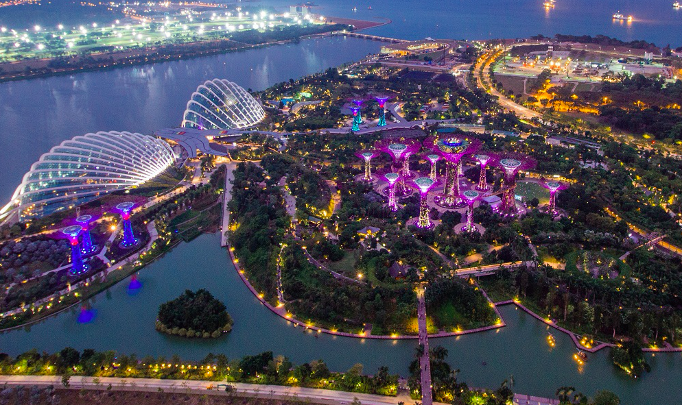 Together, the gardens cover approximately 250 acres (100 hectares) and were largely created with the intent of supporting. Gardens By The Bay Mice Newsroom Singapur