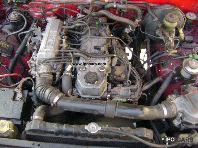 Hi selling toyota hilux double cab 4x4 22 4y. 1990 Toyota Hilux Sr 5 4x4 2 4 Petrol Air Car Photo And Specs