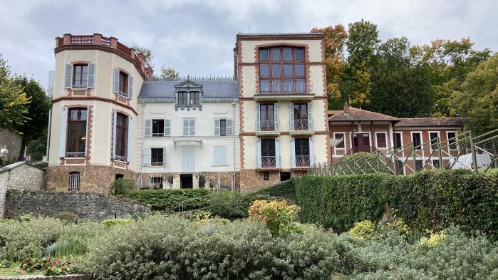 Visite en avant-première de la maison de Zola, qui rouvre ses portes avec un nouveau musée consacré à l'affaire Dreyfus