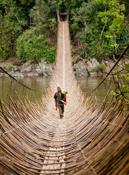 30 Photos of Fascinating Places Around the World 