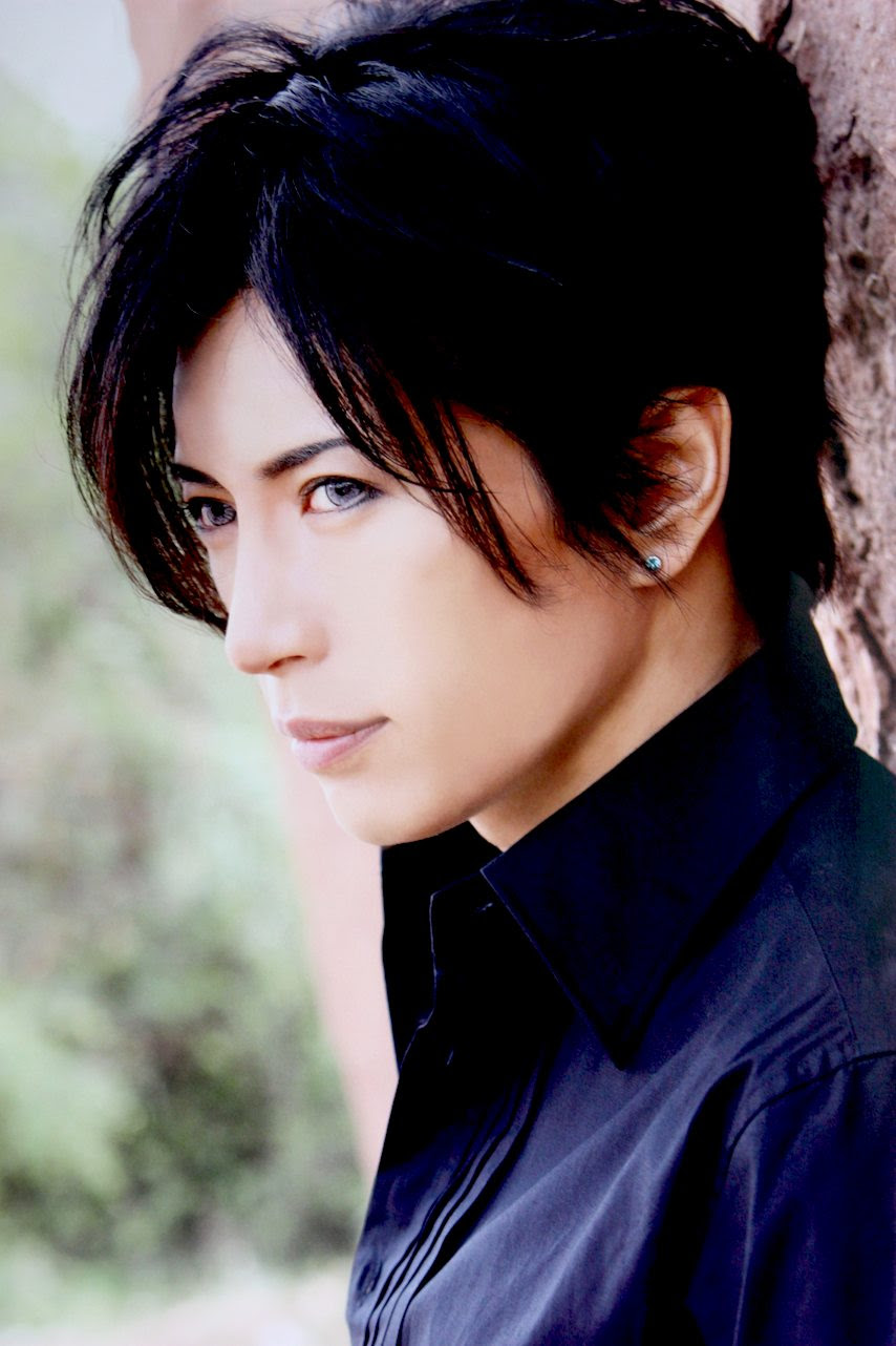 新しい Gackt 年齢 さかななみ