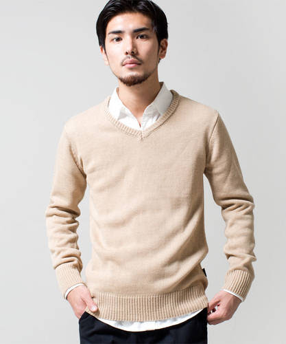 ファッションのインスピレーション 最新ベージュ ニット コーデ メンズ 冬