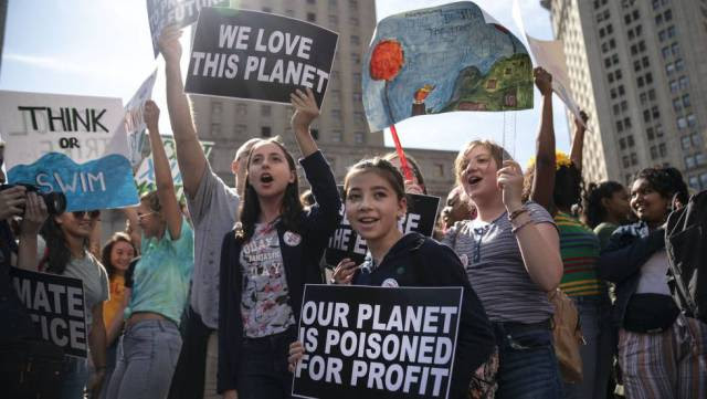 Os alunos liderar o protesto global contra a mudança climática antes da cúpula da ONU
