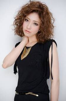 ヘアスタイル レディース パーマ Khabarplanet Com