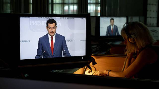 A irmã do presidente do Conselho Andaluz obtém uma praça pública com menos pontos do que outro candidato