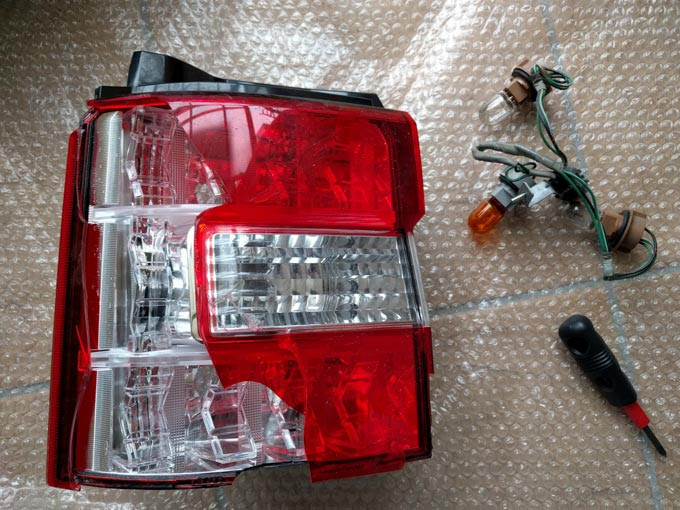やってしまった 愛車デリカの破損を自己解決した結果