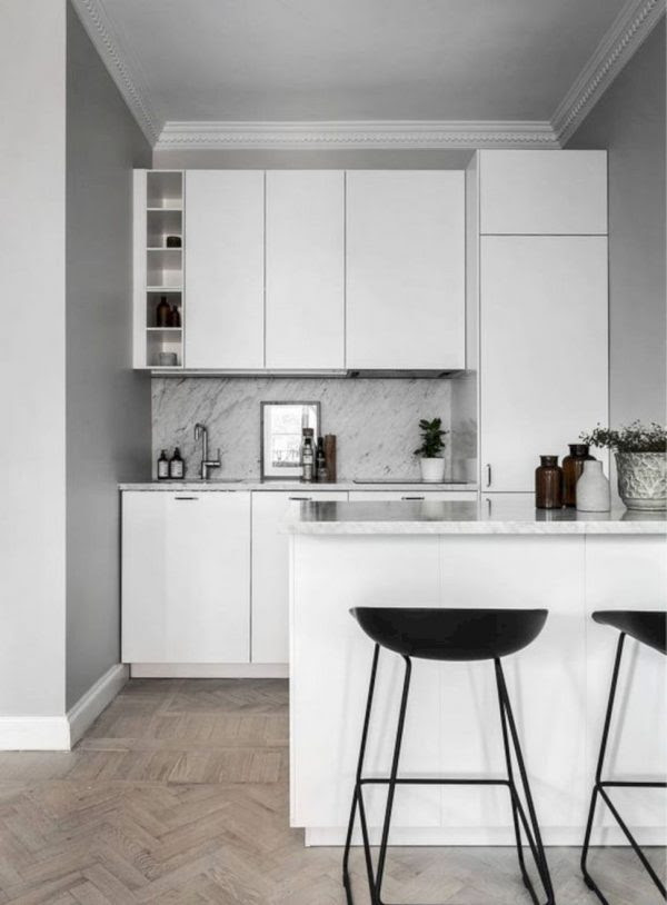 model kitchen set aluminium apartemen dengan mini bar