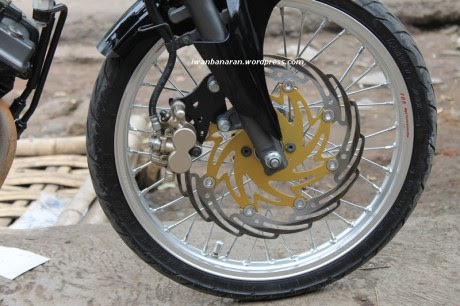 Satria 150 FU 2012 hitam modif  Unik Nyentrik Modif  