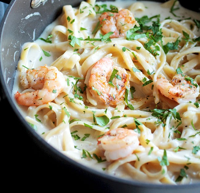 Shrimp,Garlic,Wine,Cream Sauce For Pasta : Garlic Butter ...