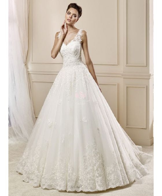 Il bianco trionfa nella sua purezza, declinato in scultura di tessuto o ricoperto di cristalli, finalizzato a celebrare una sposa che, vestita di luce. Miamastore Abiti Da Sposa Economici Online Sposa Felice