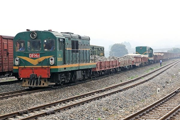 dịch vụ vận tải đường sắt