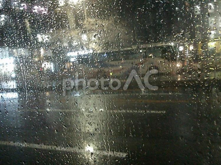 1000以上 フリー 素材 雨 夜 雨 夜 フリー 素材 Apixtursaehrcco